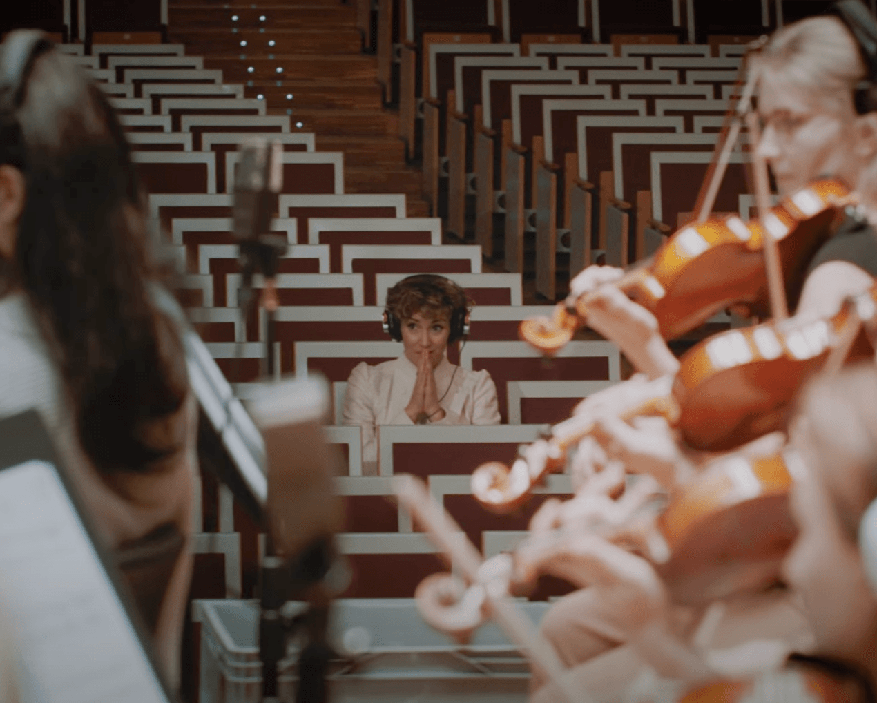 Ina Regen - Jo Na Eh (Offizielles Video)